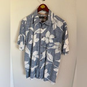 Mens Quicksilver Hawaiian shirt.